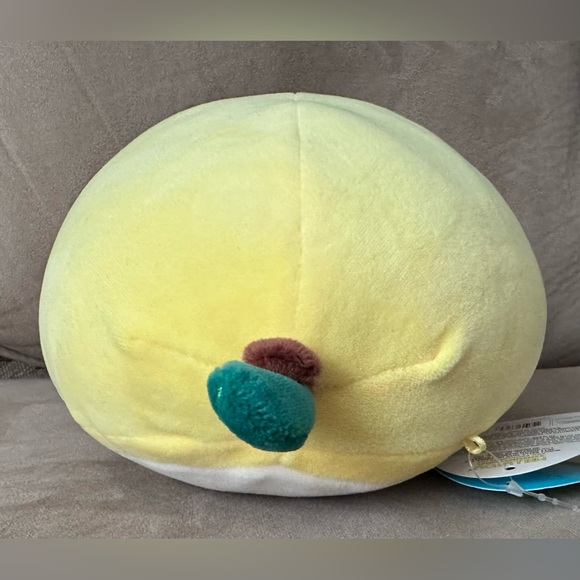 Kellytoy Leticia the 4ever Lemon Squishmallow Fruit Squad Plush Stuffed Toy 8” - Picture 8 of 13
